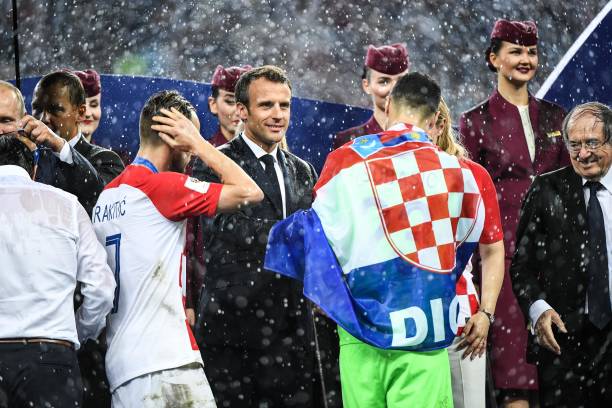 争对手试图 争对手试图